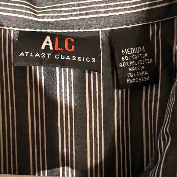 ALC Blouse Gray and White Striped with Ruffled and Buttons Cuffs Women’s Medium - Picture 4 of 5
